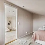 Hotel Luxury House With 5 Bedrooms Close To Oslo Centrum 4*