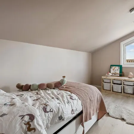 Luxury House With 5 Bedrooms Close To Oslo Centrum Szálloda Lorenskog