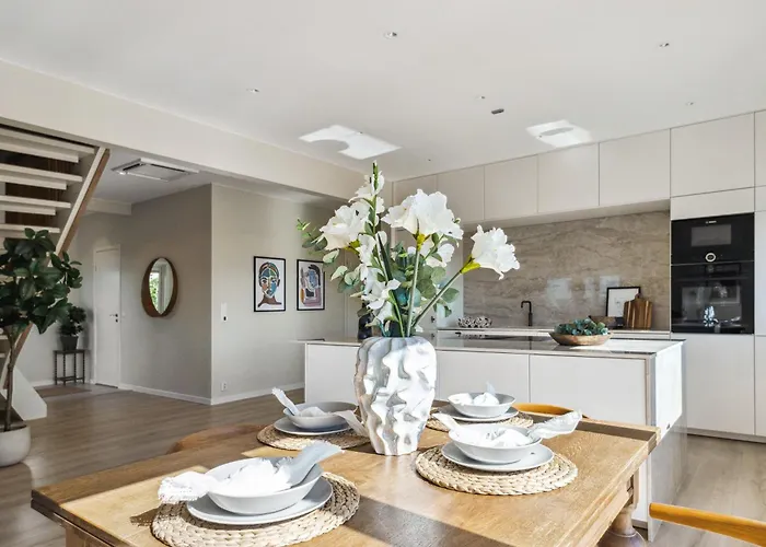 Luxury House With 5 Bedrooms Close To Oslo Centrum Отель