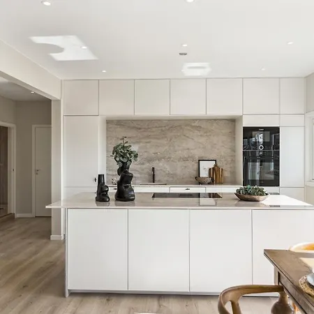 Hotell Luxury House With 5 Bedrooms Close To Oslo Centrum