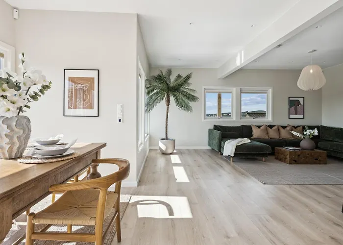 Luxury House With 5 Bedrooms Close To Oslo Centrum 4* 罗伦斯固克